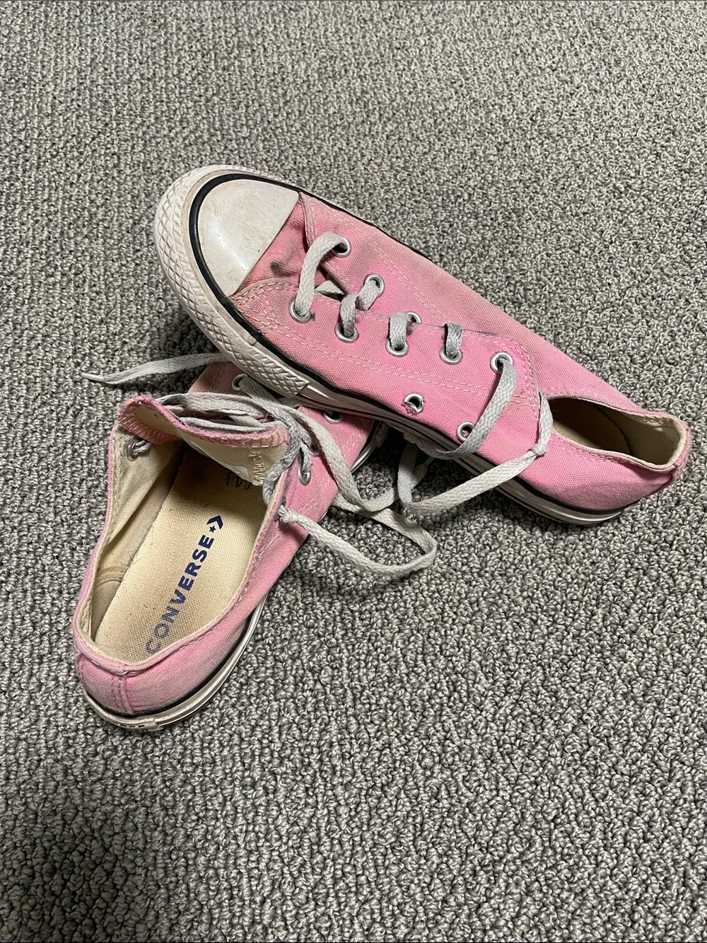 Converse Pink Low-Top Canvas Sneakers for Women